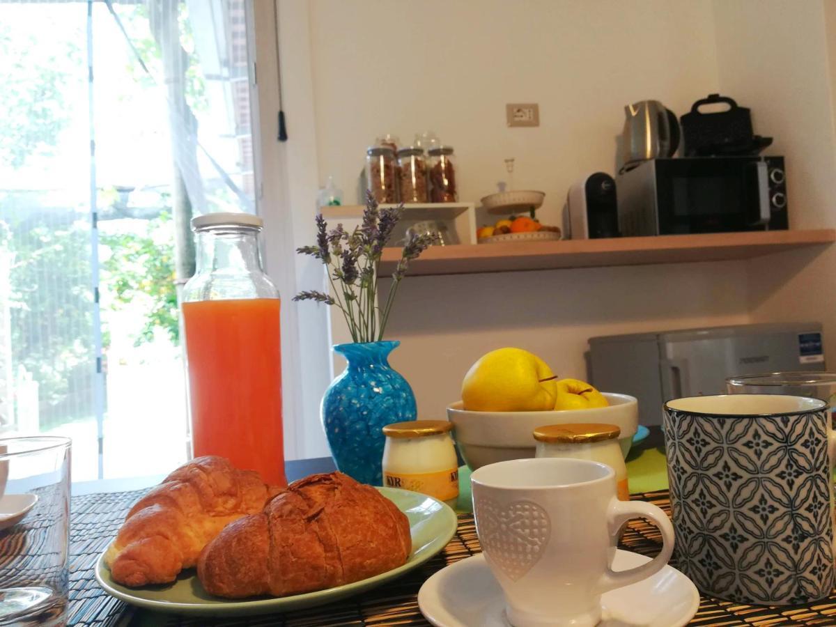 Bed and Breakfast Il Vialetto Dei Limoni Віко-Екуенсе Екстер'єр фото
